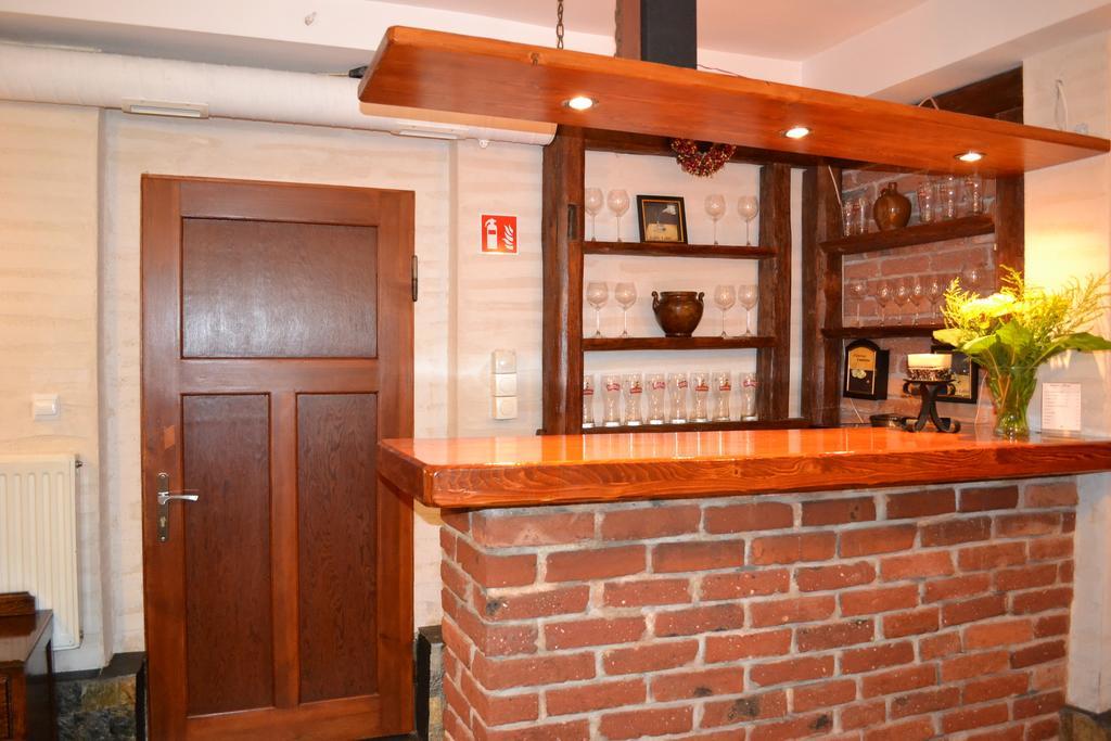 鹏斯吉纳特米默兹酒店 Świeradów-Zdrój 外观 照片